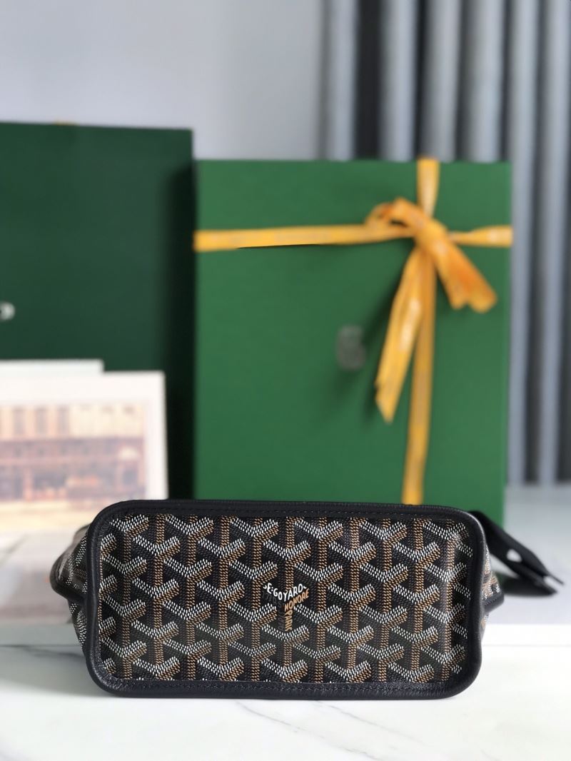 Goyard Shopping Bags